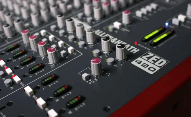 allen heath zed max (1)